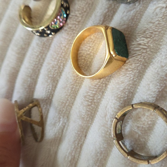 Lot Rings - Picture 8 of 8